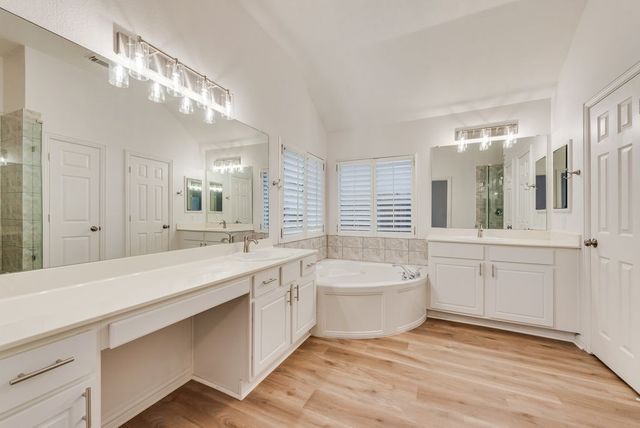 10441 Stoneside Trail, Fort Worth, TX 76244