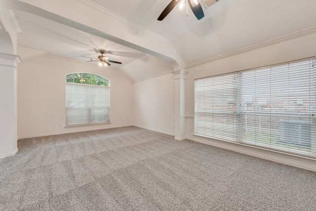 10441 Stoneside Trail, Fort Worth, TX 76244