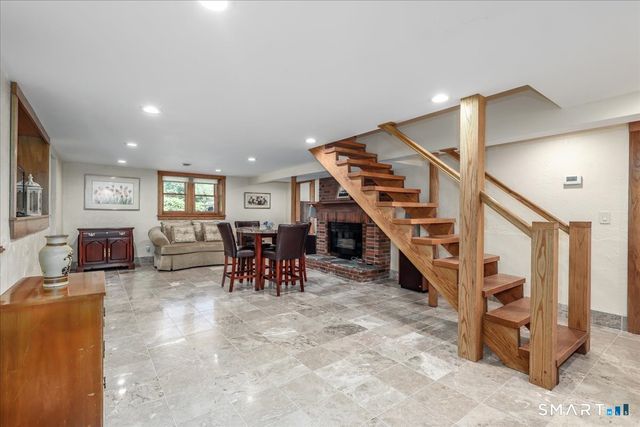161 Derby Avenue, Orange, CT 06477