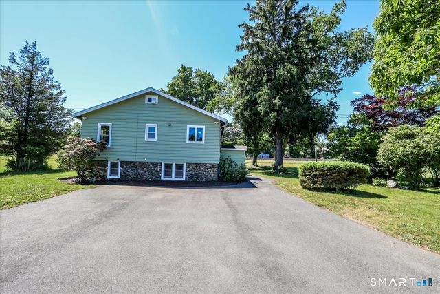 161 Derby Avenue, Orange, CT 06477
