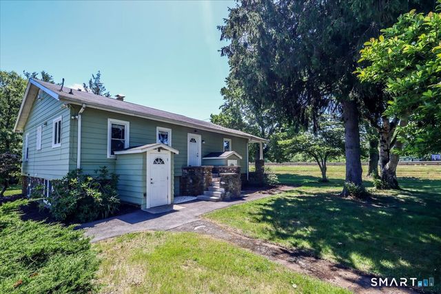161 Derby Avenue, Orange, CT 06477