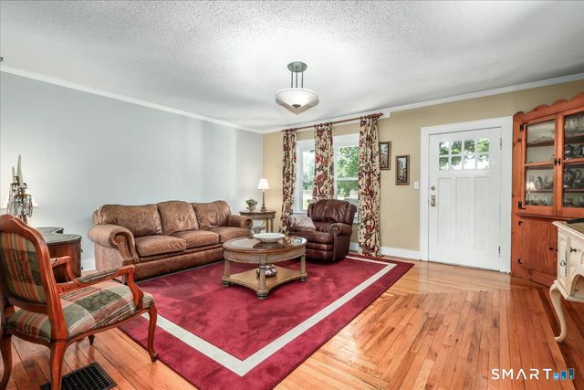 161 Derby Avenue, Orange, CT 06477
