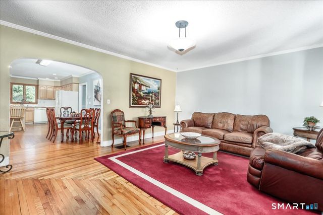 161 Derby Avenue, Orange, CT 06477