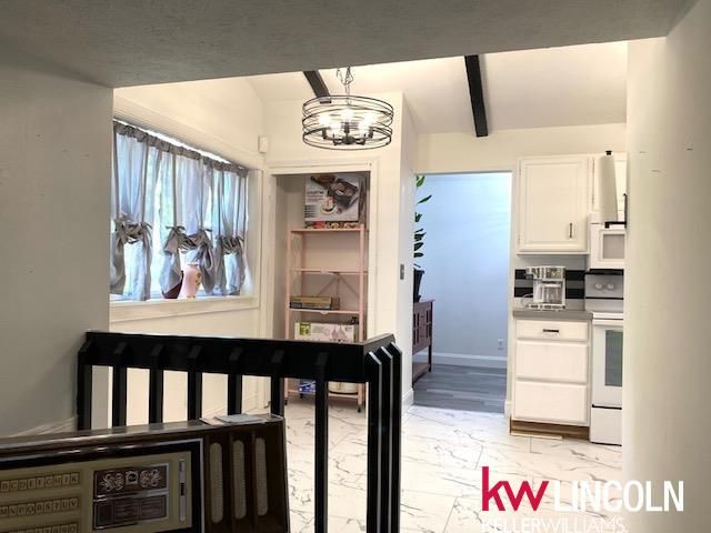 736 W Burt Drive, Lincoln, NE 68521