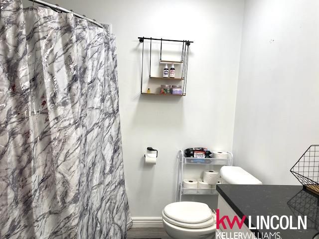 736 W Burt Drive, Lincoln, NE 68521