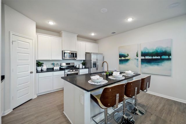 16788 Needlepoint Drive, Conroe, TX 77302