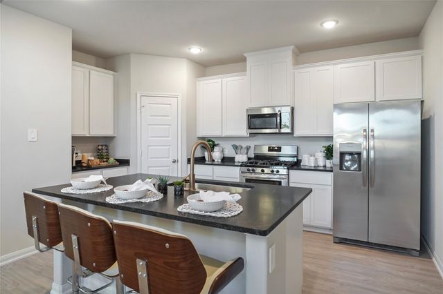 16788 Needlepoint Drive, Conroe, TX 77302