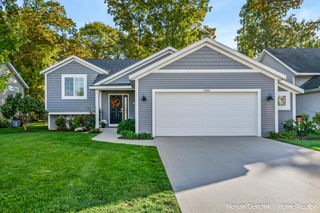 11941 Maplegrove Drive, Holland, MI 49424