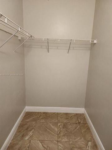 1231 NE 32nd Ave 1231, Homestead, FL 33033