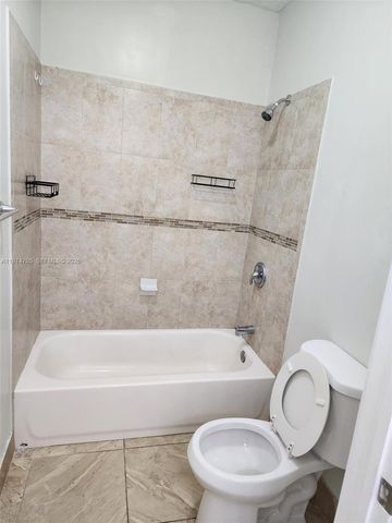 1231 NE 32nd Ave 1231, Homestead, FL 33033