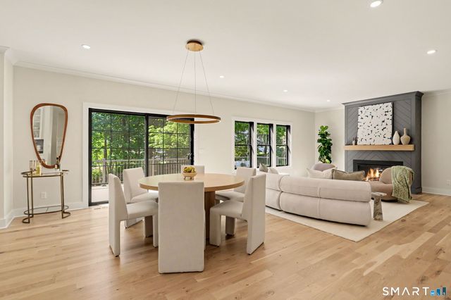31 Gray Farms Road, Stamford, CT 06905