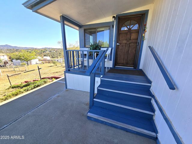 11965 E HENDERSON Road, Dewey, AZ 86327