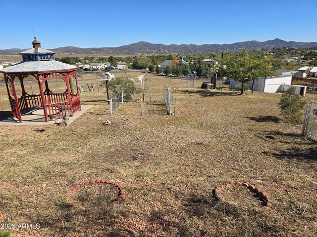 11965 E HENDERSON Road, Dewey, AZ 86327