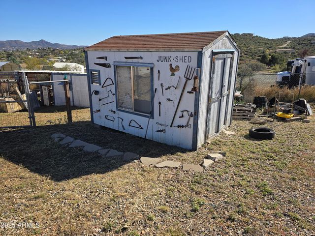 11965 E HENDERSON Road, Dewey, AZ 86327