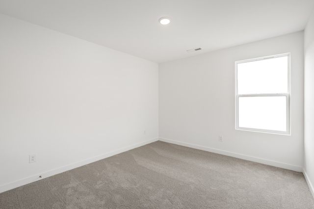 7086 Sutton Drive, White House, TN 37188