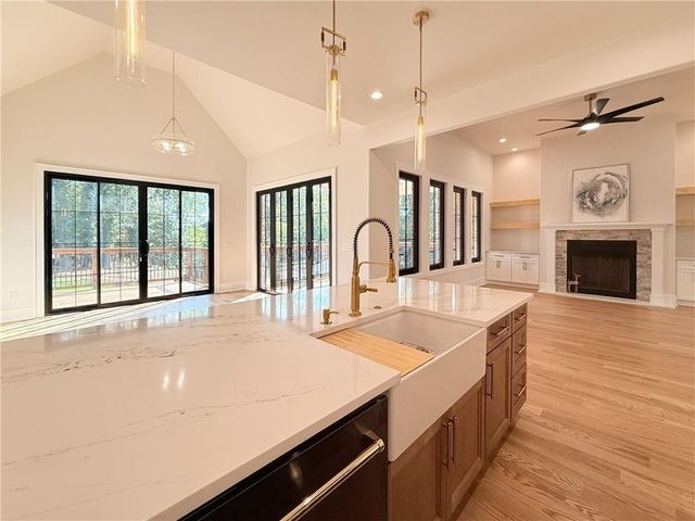 3700 Robinson Road NE, Marietta, GA 30068