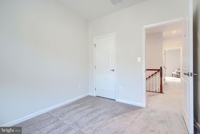 2824 SHAWS RD, Sparrows Point, MD 21219