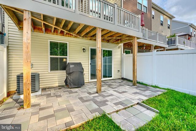 2824 SHAWS RD, Sparrows Point, MD 21219