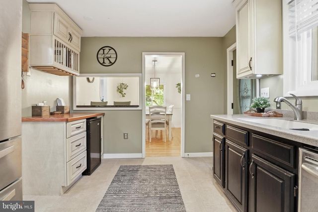 2809 WYNGATE DR, York, PA 17403