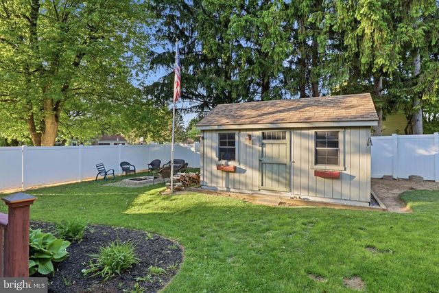2809 WYNGATE DR, York, PA 17403