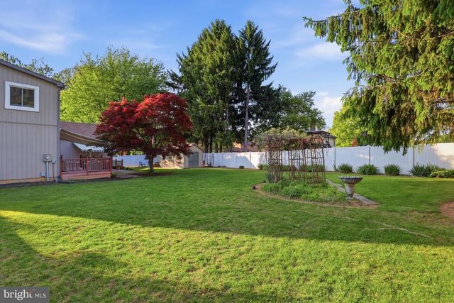 2809 WYNGATE DR, York, PA 17403