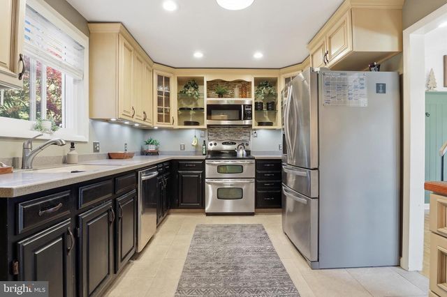 2809 WYNGATE DR, York, PA 17403
