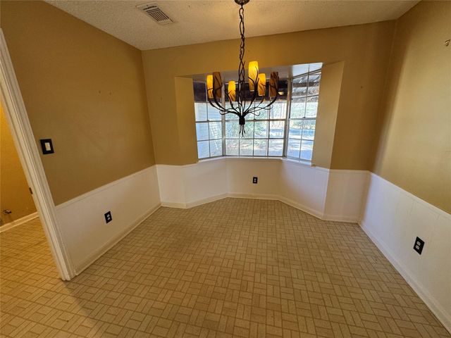 15802 Seattle Street, Houston, TX 77040