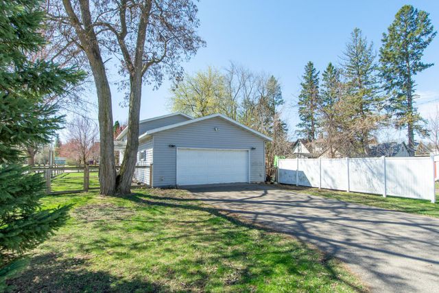 1521 Pine Street, Brainerd, MN 56401