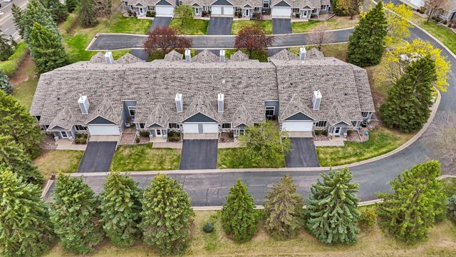 9949 Tamarack Cove, Woodbury, MN 55125