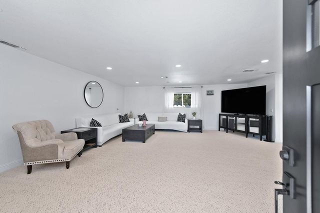 3141 Jefferson Blvd, West Sacramento, CA 95691