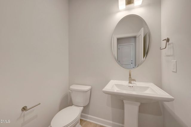 16 Quietwood Way, Pittsboro, NC 27312