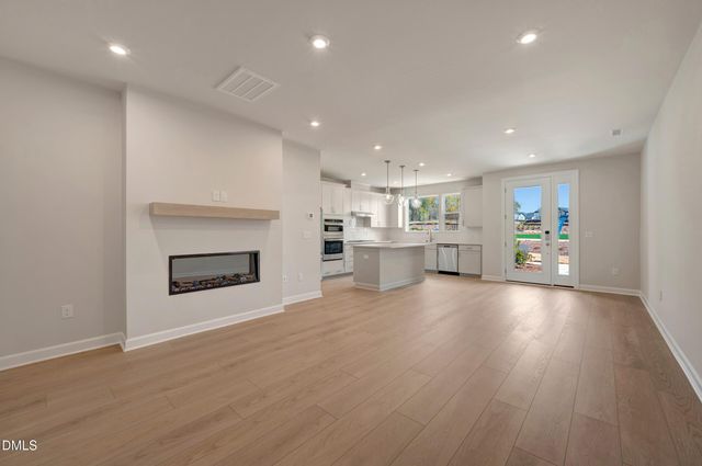 16 Quietwood Way, Pittsboro, NC 27312