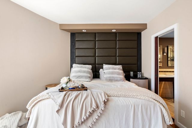 492 Beacon St 36, Boston, MA 02115