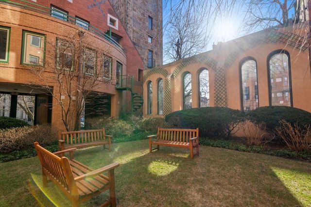 492 Beacon St 36, Boston, MA 02115
