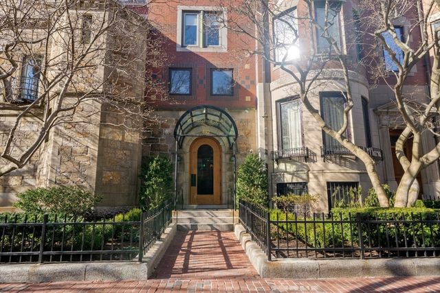 492 Beacon St 36, Boston, MA 02115