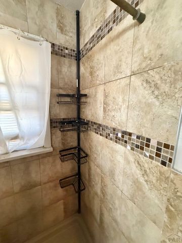 1908 Lynwood Lane, Pueblo, CO 81005