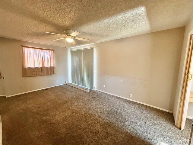 1908 Lynwood Lane, Pueblo, CO 81005
