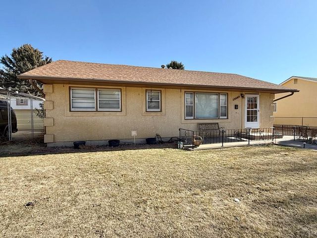 1908 Lynwood Lane, Pueblo, CO 81005