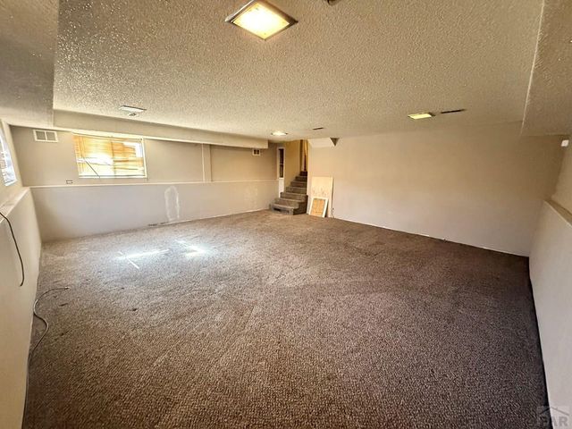 1908 Lynwood Lane, Pueblo, CO 81005