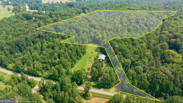 4215 Whiporwill Road, Gillsville, GA 30543