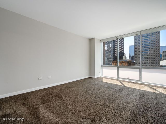 8 E RANDOLPH Street 2105, Chicago, IL 60601