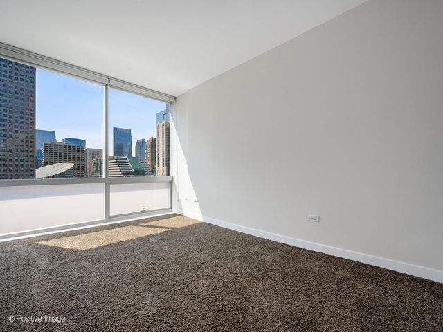 8 E RANDOLPH Street 2105, Chicago, IL 60601