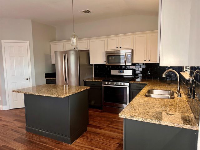 3360 Cantera WAY, Round Rock, TX 78681