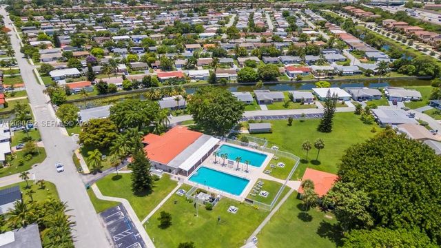 4923 NW 55th Court, Tamarac, FL 33319