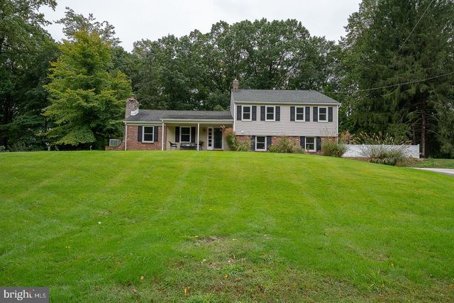 14 CASTLE ROCK DR, Havertown, PA 19083