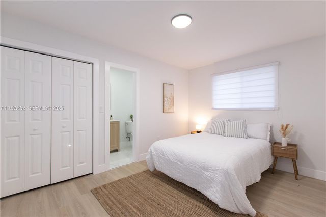 17231 NW 24th Pl, Miami Gardens, FL 33056