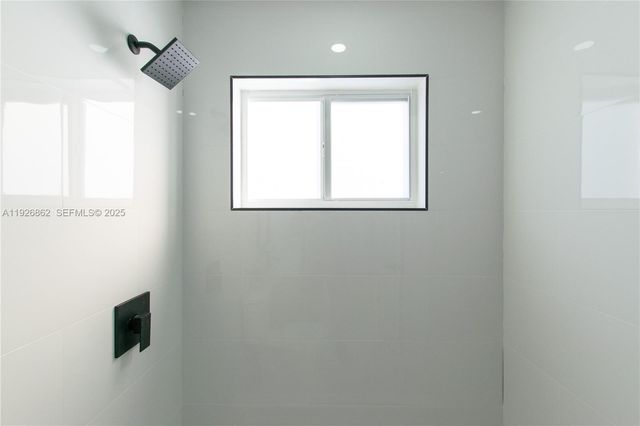 17231 NW 24th Pl, Miami Gardens, FL 33056