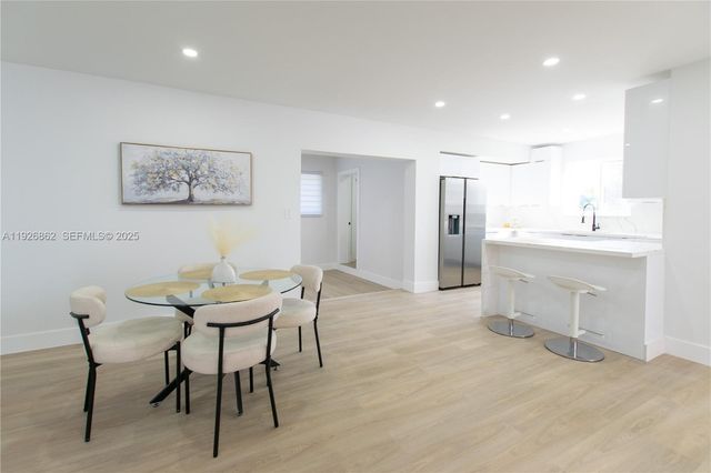 17231 NW 24th Pl, Miami Gardens, FL 33056