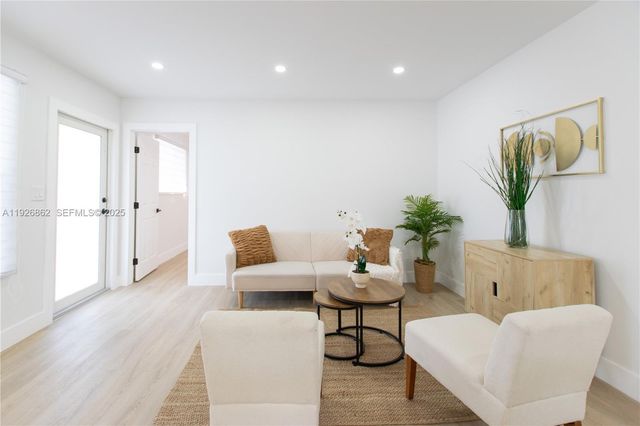 17231 NW 24th Pl, Miami Gardens, FL 33056