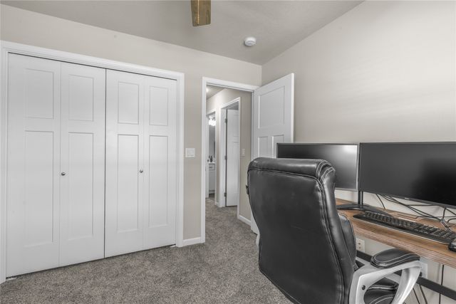 1058 NE 57th Lane, Ankeny, IA 50021